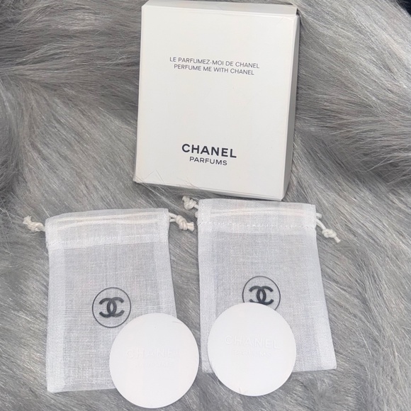 Chanel Aroma Stone Diffuser~Set of 2 - Picture 2 of 2